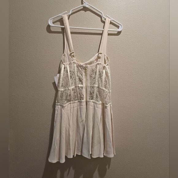 Free People Odette Mini Dress Sz 2 NWT - Picture 8 of 9